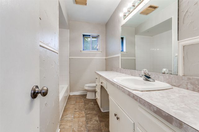 534 Summit Drive, Richardson, TX 75081