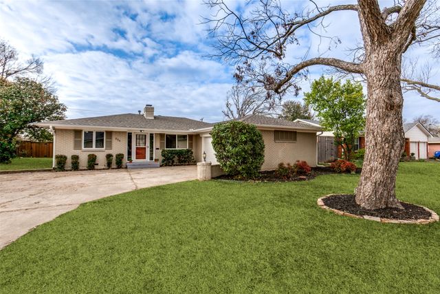 534 Summit Drive, Richardson, TX 75081