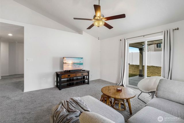 4226 W Wood Court, Moses Lake, WA 98837