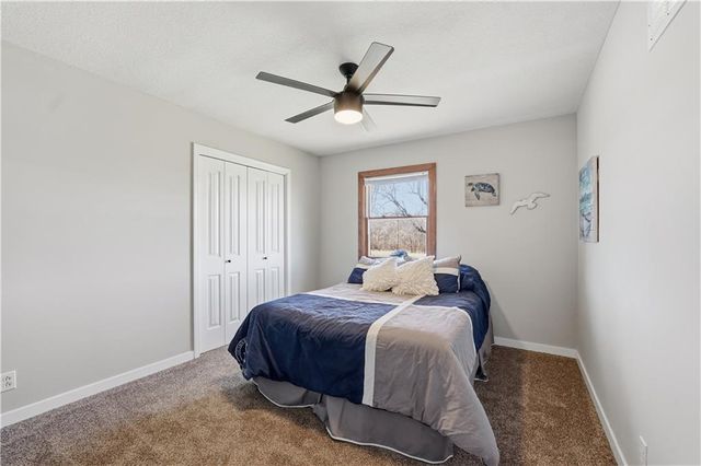 17685 Edgerton Road, Edgerton, KS 66021