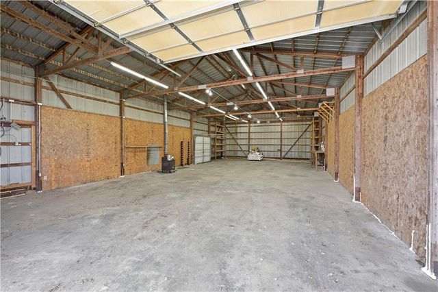 17685 Edgerton Road, Edgerton, KS 66021