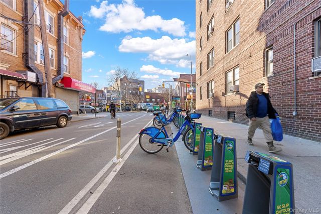 4005 Ithaca 4B, Jackson Heights, NY 11373