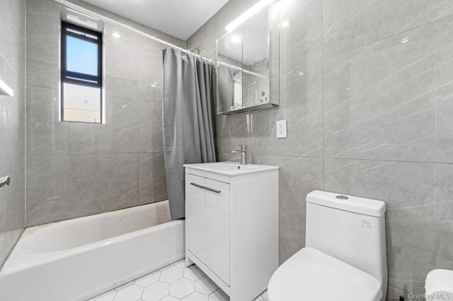 4005 Ithaca 4B, Jackson Heights, NY 11373