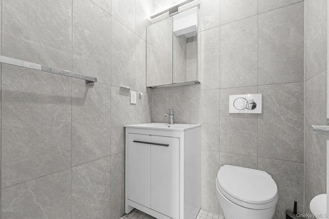 4005 Ithaca 4B, Jackson Heights, NY 11373