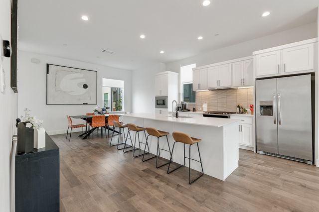 1771 Mccoy Street 401, Dallas, TX 75204