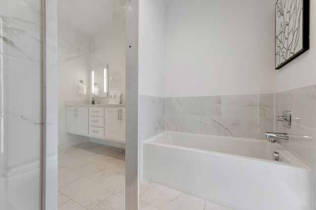 1771 Mccoy Street 401, Dallas, TX 75204