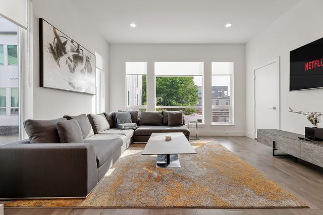 1771 Mccoy Street 401, Dallas, TX 75204