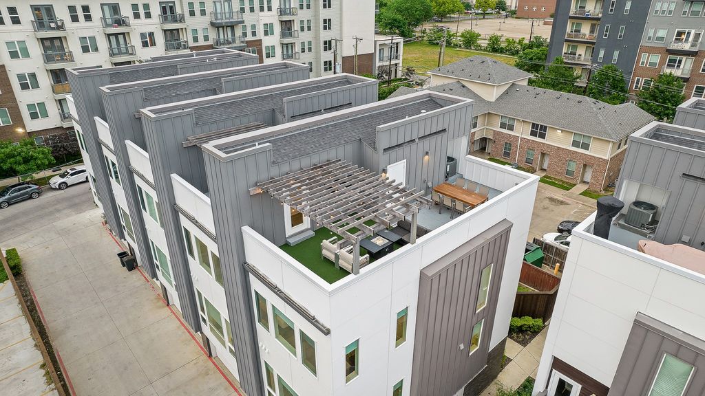 1771 Mccoy Street 401, Dallas, TX 75204