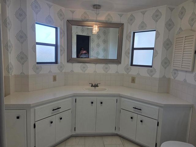 7871 SE Shenandoah Drive, Hobe Sound, FL 33455