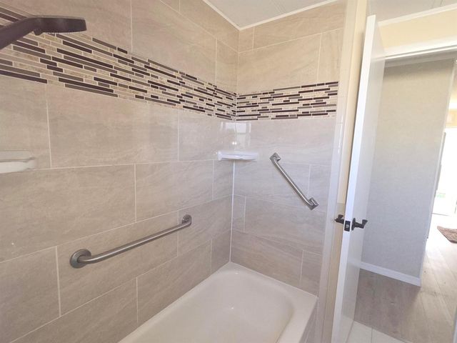 7871 SE Shenandoah Drive, Hobe Sound, FL 33455