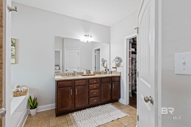 9651 Camberwell Drive, Daphne, AL 36526