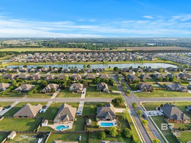 9651 Camberwell Drive, Daphne, AL 36526