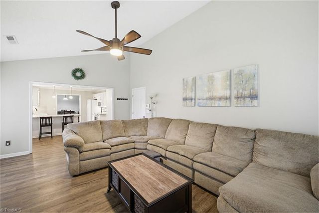 129 Culler Way, King, NC 27021