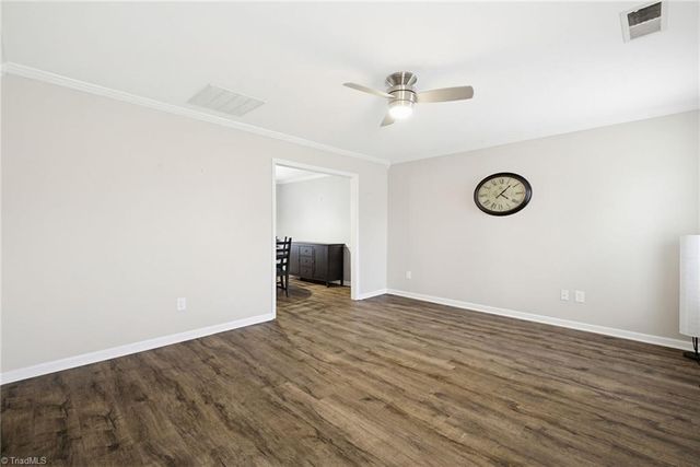 129 Culler Way, King, NC 27021