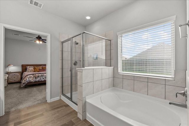 3114 Royal Albatross Drive, Texas City, TX 77590