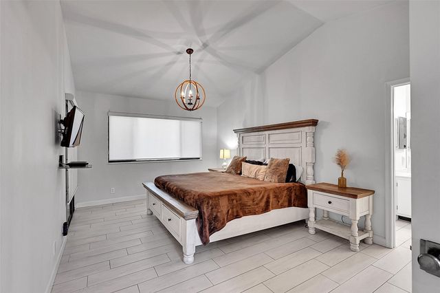 10511 NW 10th Street D-132, Plantation, FL 33322