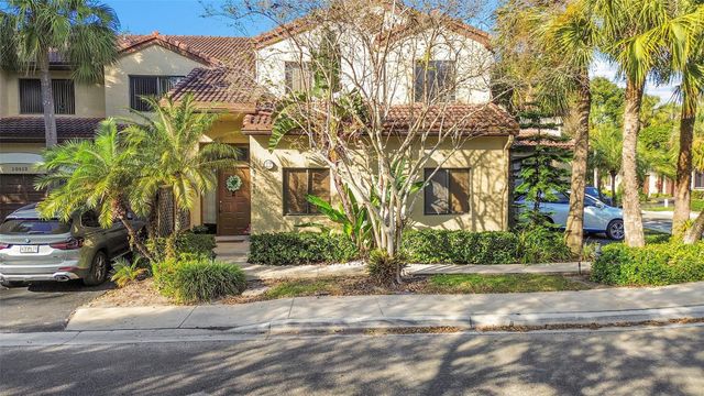 10511 NW 10th Street D-132, Plantation, FL 33322