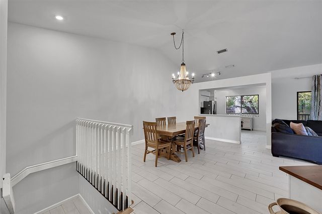 10511 NW 10th Street D-132, Plantation, FL 33322