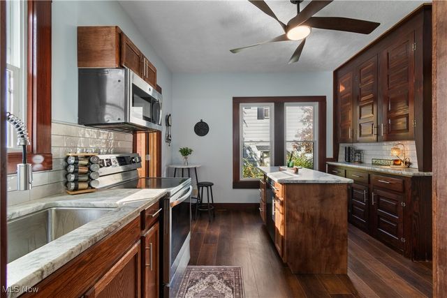 646 S Depeyster Street, Kent, OH 44240