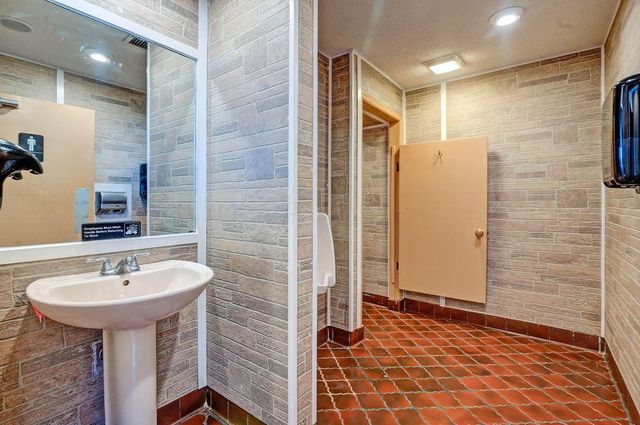 1565 Marion Waldo Road, Marion, OH 43302