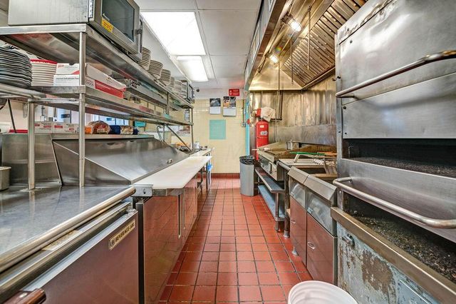 1565 Marion Waldo Road, Marion, OH 43302