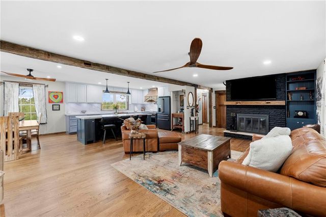 32240 N Rockville Road, Louisburg, KS 66053