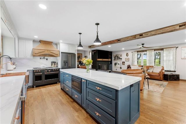 32240 N Rockville Road, Louisburg, KS 66053