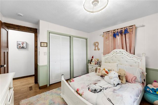 32240 N Rockville Road, Louisburg, KS 66053