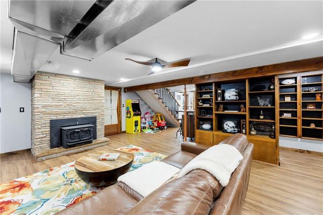 32240 N Rockville Road, Louisburg, KS 66053
