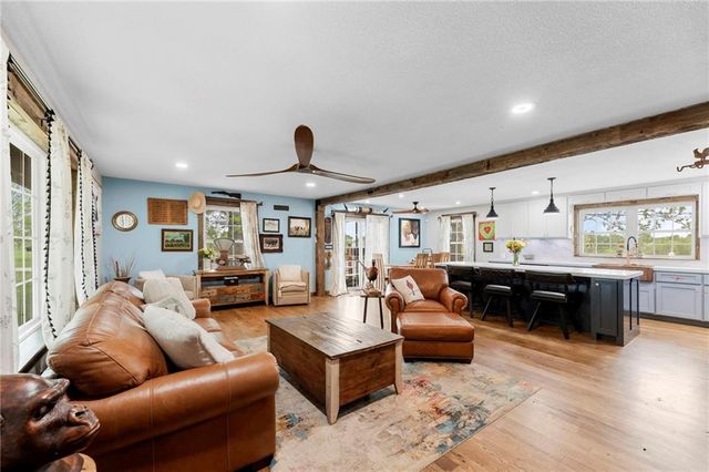 32240 N Rockville Road, Louisburg, KS 66053
