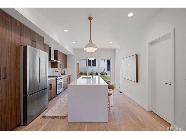 2198 S Sherman St, Denver, CO 80210