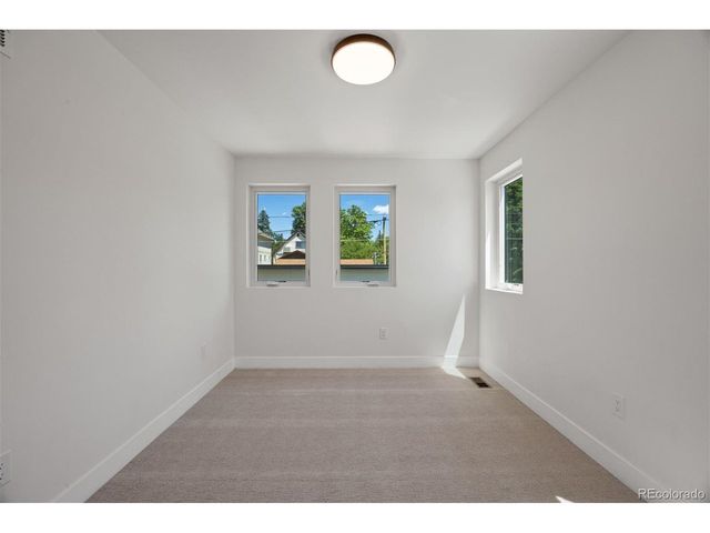 2198 S Sherman St, Denver, CO 80210