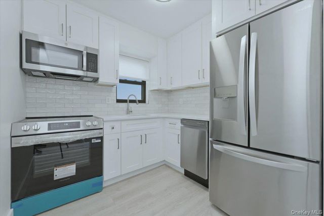 136 Albany Boulevard 17E, Atlantic Beach, NY 11509