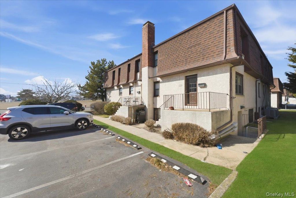 136 Albany Boulevard 17E, Atlantic Beach, NY 11509