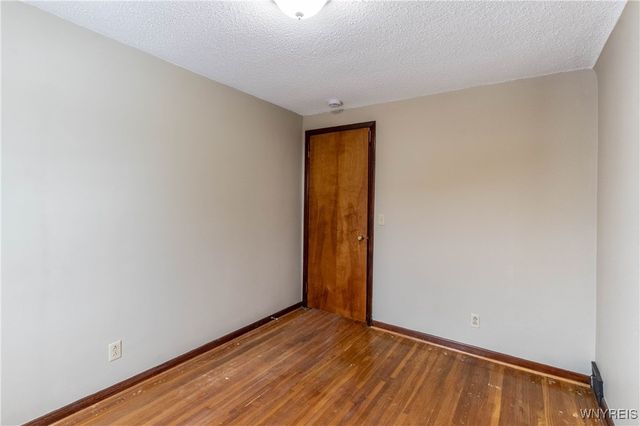 194 Boncroft Drive Upper, West Seneca, NY 14224