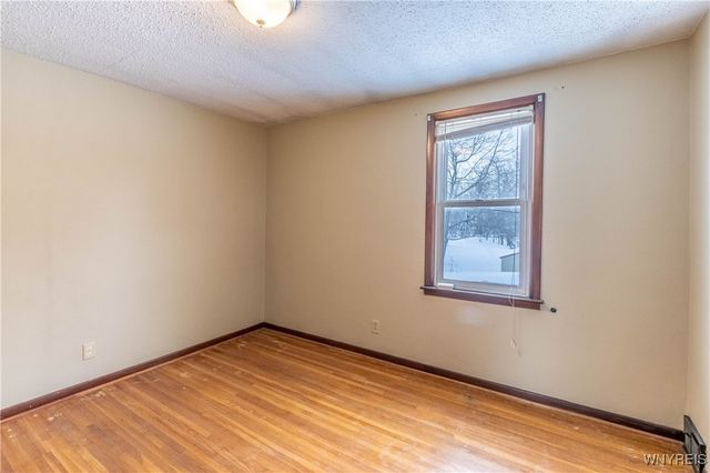 194 Boncroft Drive Upper, West Seneca, NY 14224