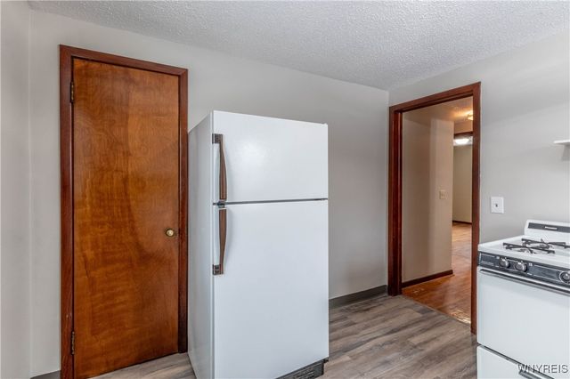 194 Boncroft Drive Upper, West Seneca, NY 14224