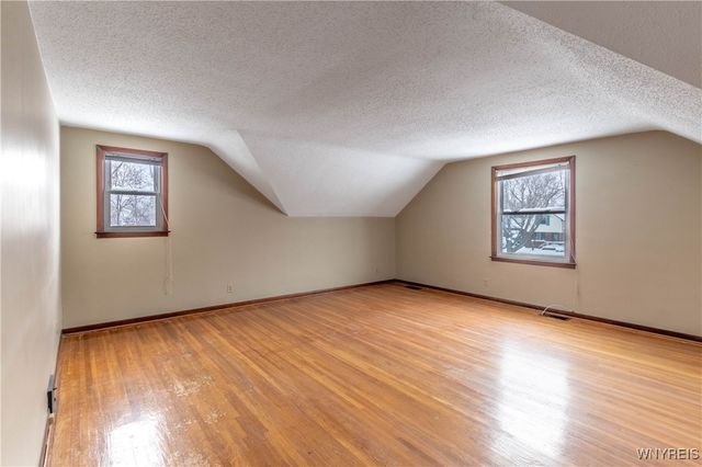 194 Boncroft Drive Upper, West Seneca, NY 14224