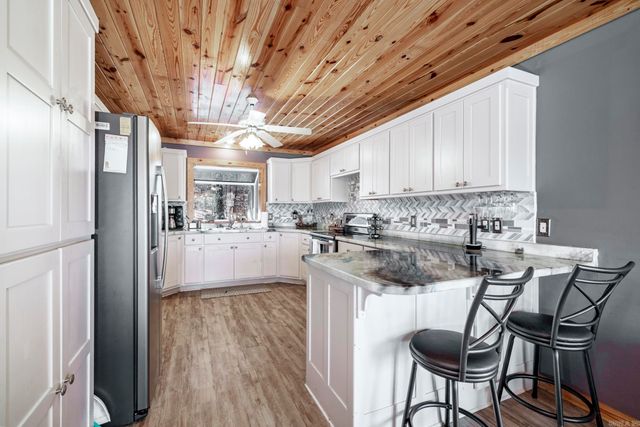 23 Fineza Way, Hot Springs Village, AR 71909