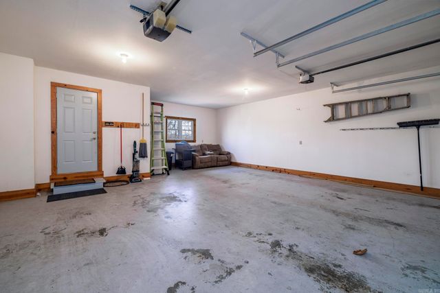 23 Fineza Way, Hot Springs Village, AR 71909