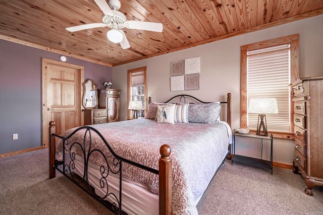 23 Fineza Way, Hot Springs Village, AR 71909