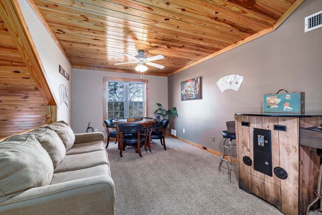 23 Fineza Way, Hot Springs Village, AR 71909