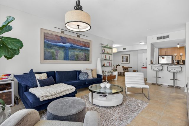 511 SE 5th Avenue 1102, Fort Lauderdale, FL 33301