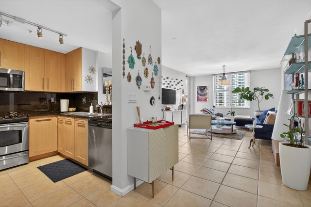511 SE 5th Avenue 1102, Fort Lauderdale, FL 33301