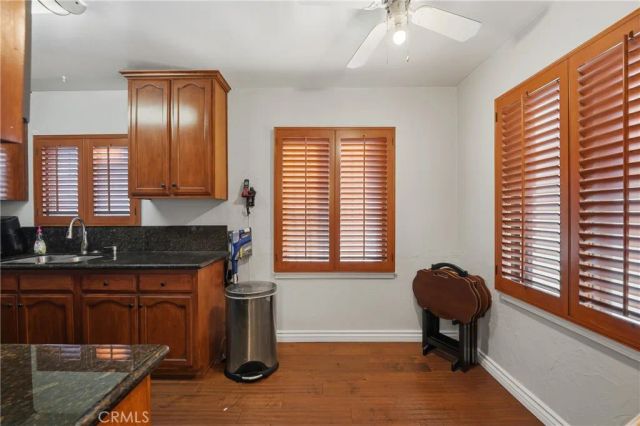 9716 S Van Ness, Los Angeles, CA 90047