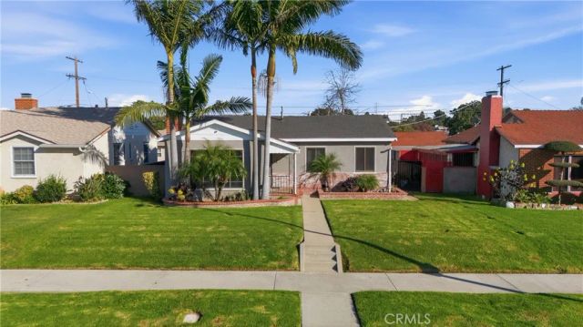 9716 S Van Ness, Los Angeles, CA 90047