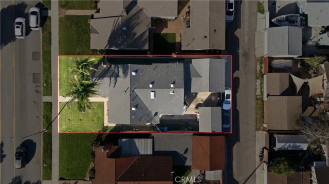 9716 S Van Ness, Los Angeles, CA 90047