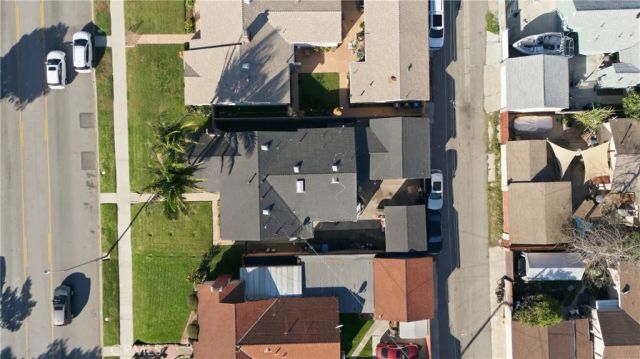 9716 S Van Ness, Los Angeles, CA 90047