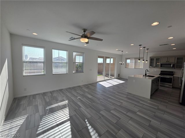 8922 Wallner Street, Las Vegas, NV 89166