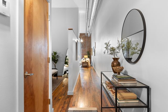 704 Taylor St Apt 301, Nashville, TN 37208